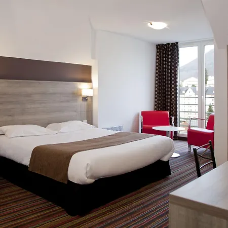 Greet Lourdes Centre Pyrenees Lourdes
